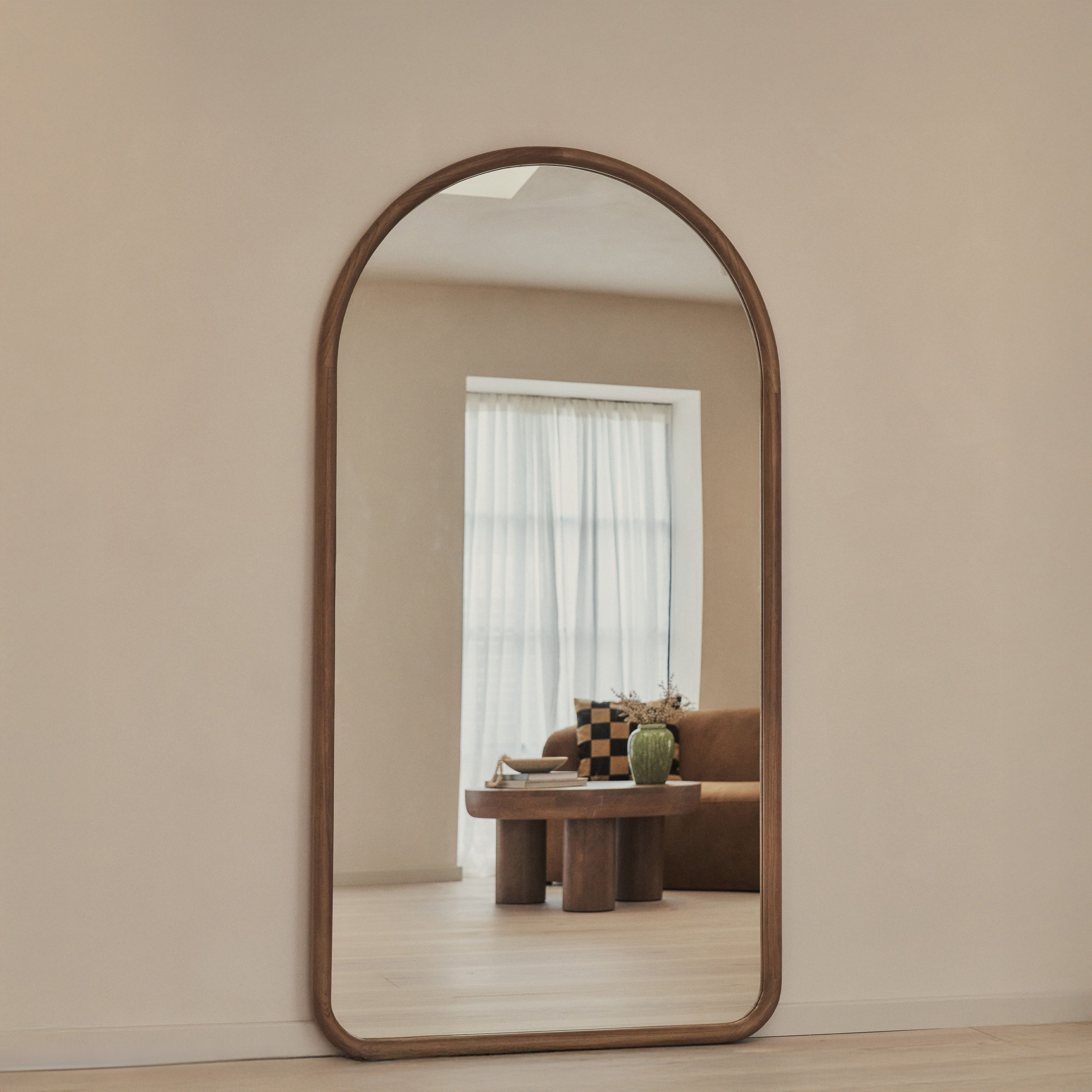 Miroir Arqué Pleine Longueur Amora en Bois Chaud - 190 cm x 100 cm Center Kasa