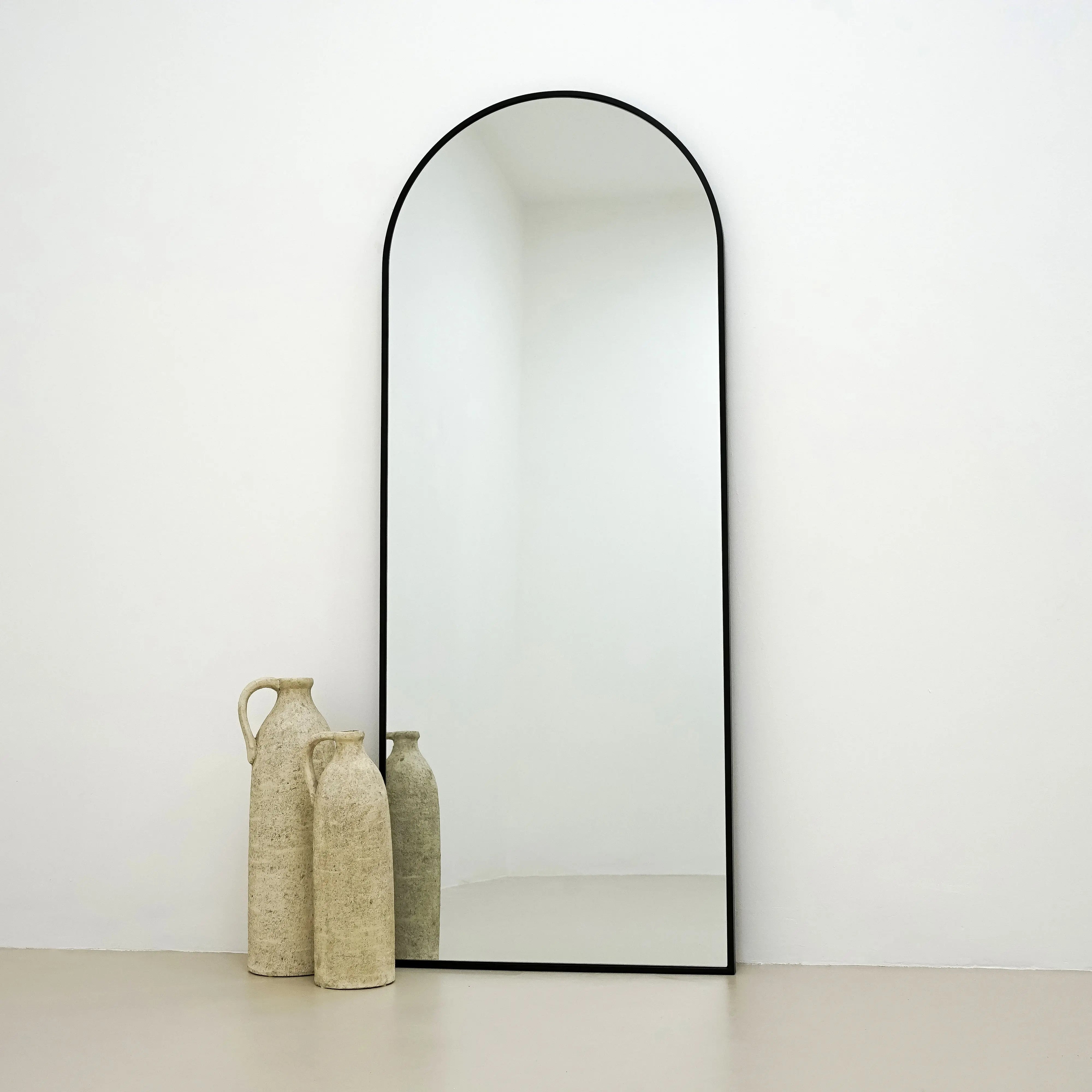 Miroir Arqué Noir Liberty - Pleine Longueur en Métal - 160 cm x 60 cm Center Kasa