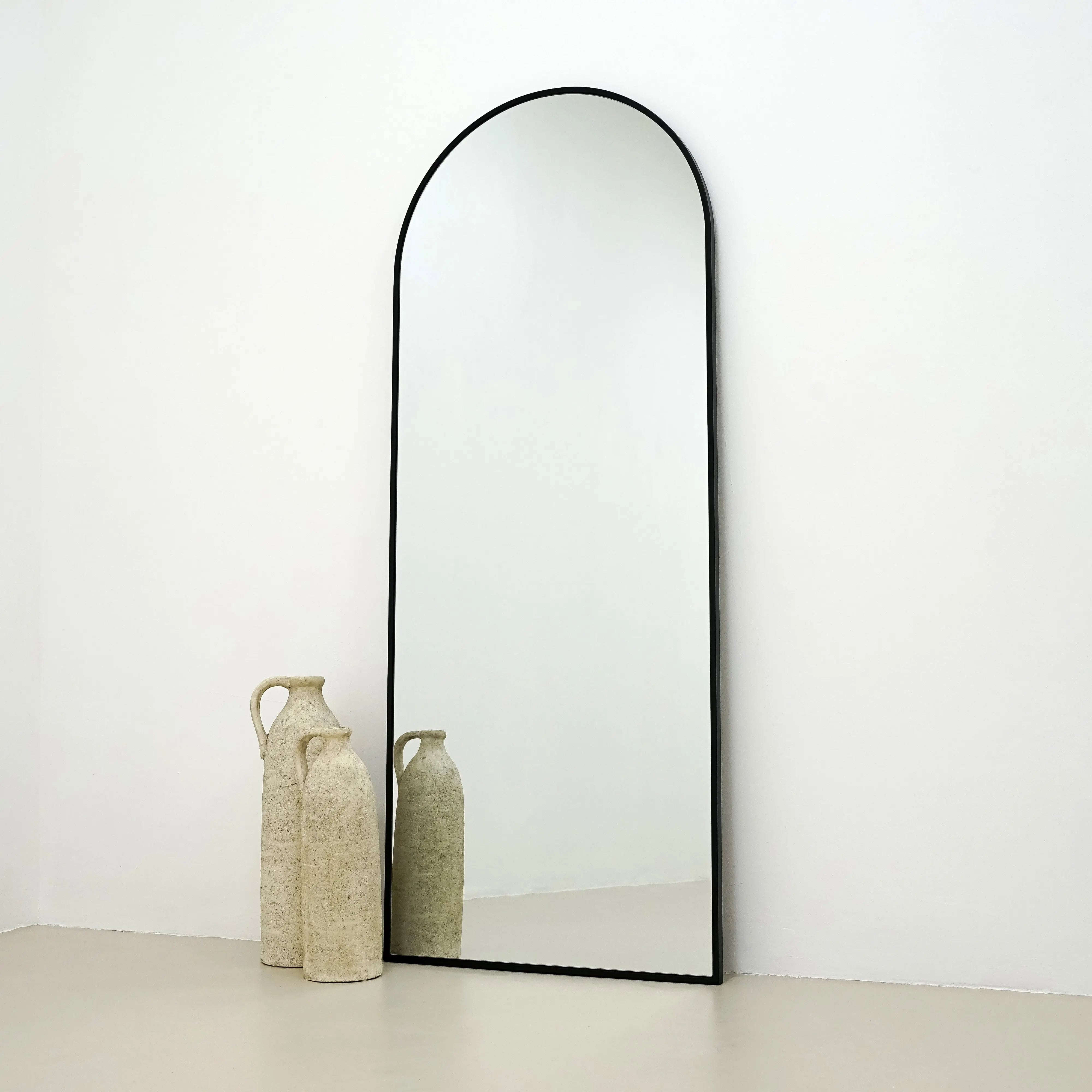 Miroir Arqué Noir Liberty - Pleine Longueur en Métal - 160 cm x 60 cm Center Kasa