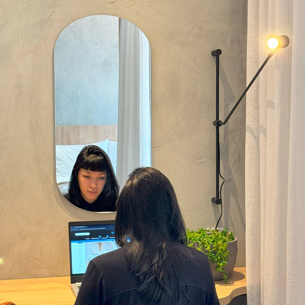 Miroir étroit et arrondi Center Kasa