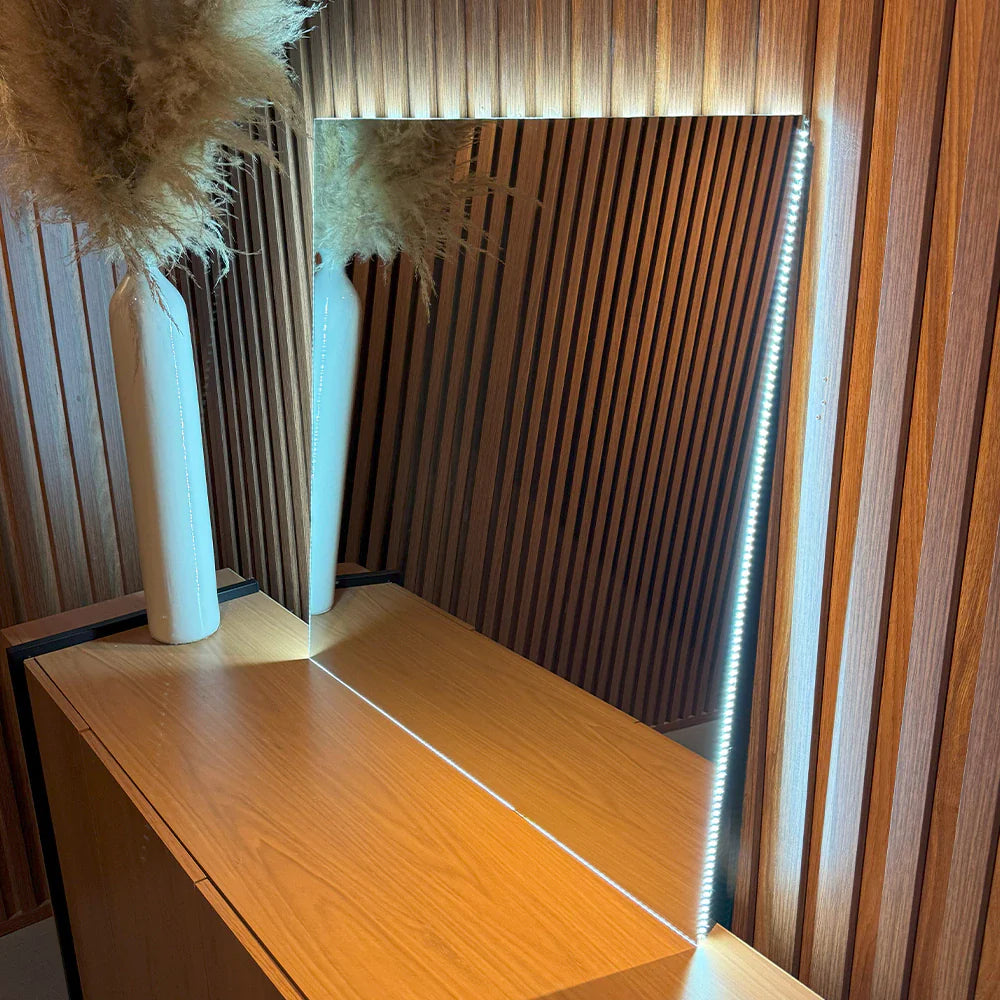 Miroir carré étroit avec LED Center Kasa