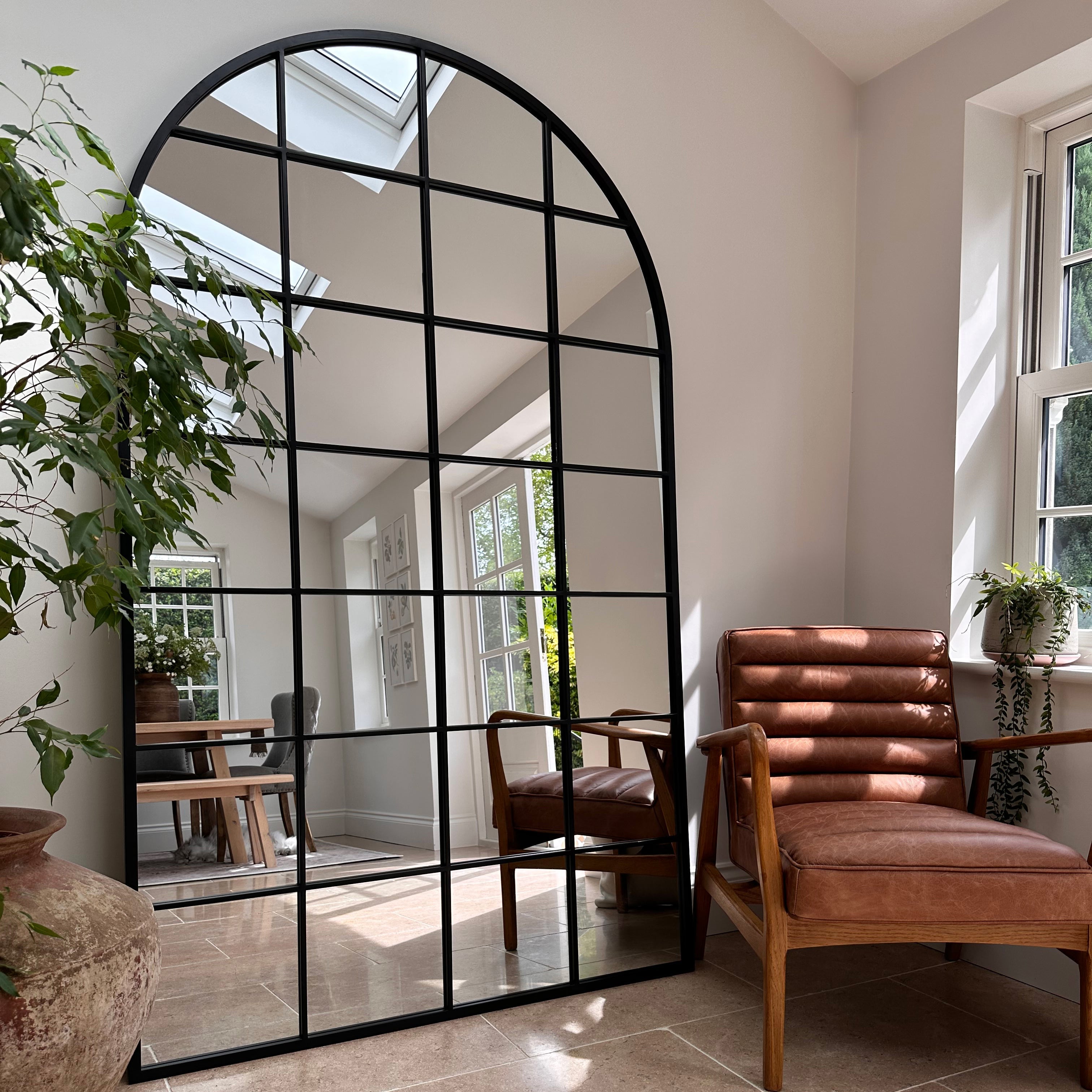 Miroir Arqué Brooklyn - Grand Miroir Mural et de Jardin Industriel en Métal Noir - 200 cm x 120 cm Center Kasa