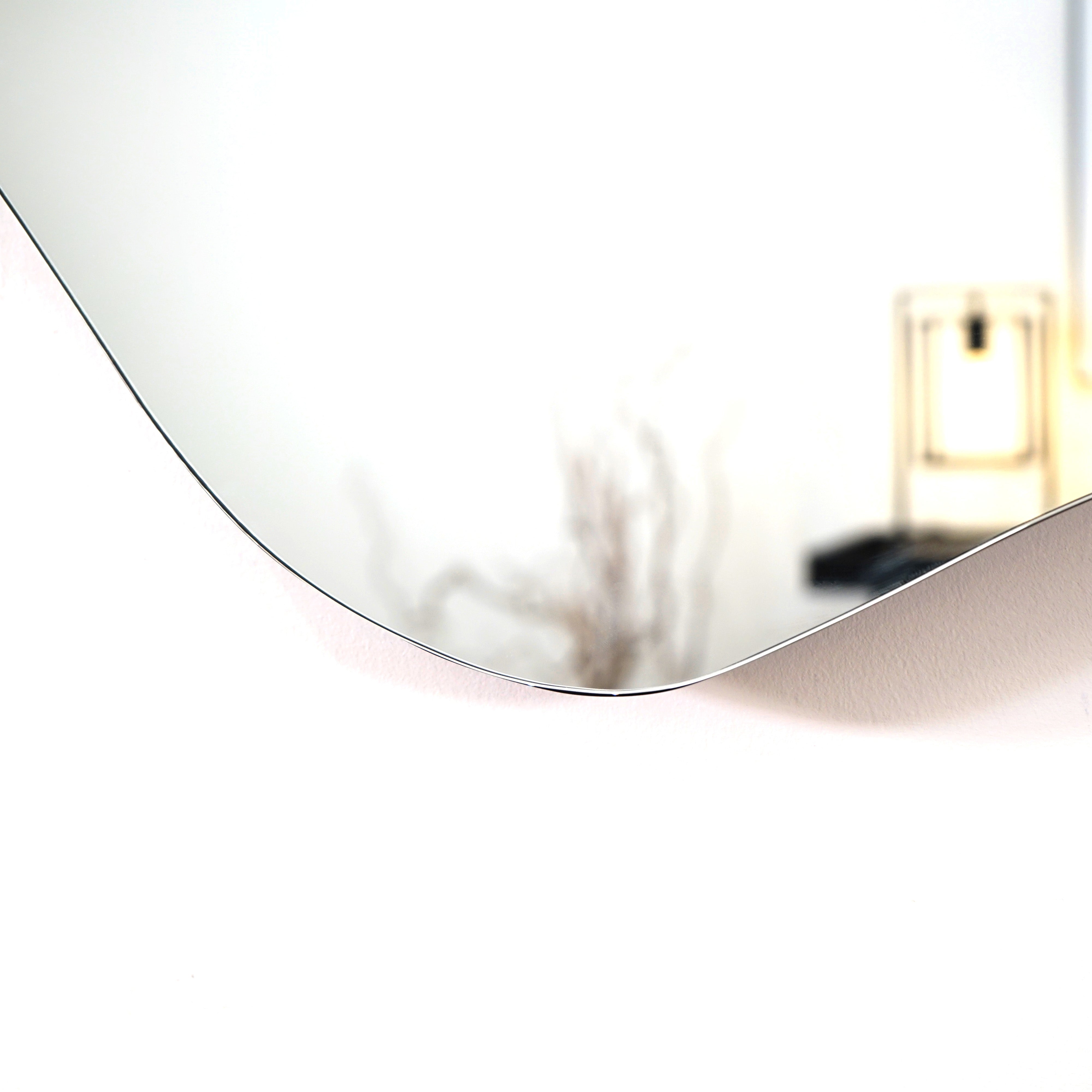 Edge Grand Miroir de Bassin Irrégulier sans Cadre - 120 cm x 70 cm Center Kasa