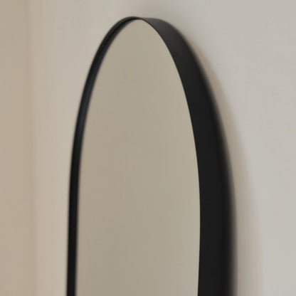 Theo - Grand Miroir Arqué Pleine Longueur en Métal Noir - 160 cm x 50 cm Center Kasa
