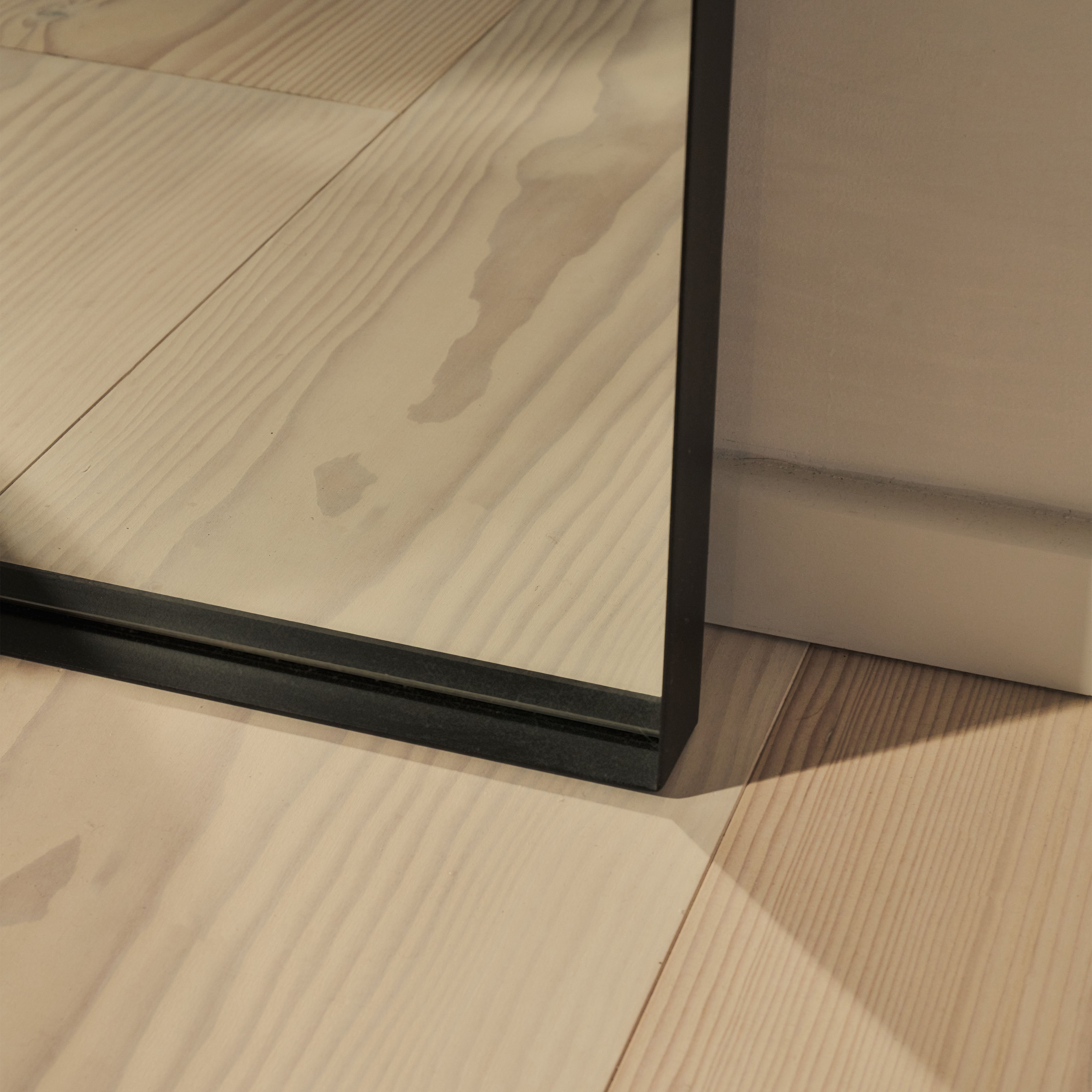 Arcus - Miroir Arqué Pleine Longueur en Métal Noir - 170 cm x 80 cm Center Kasa