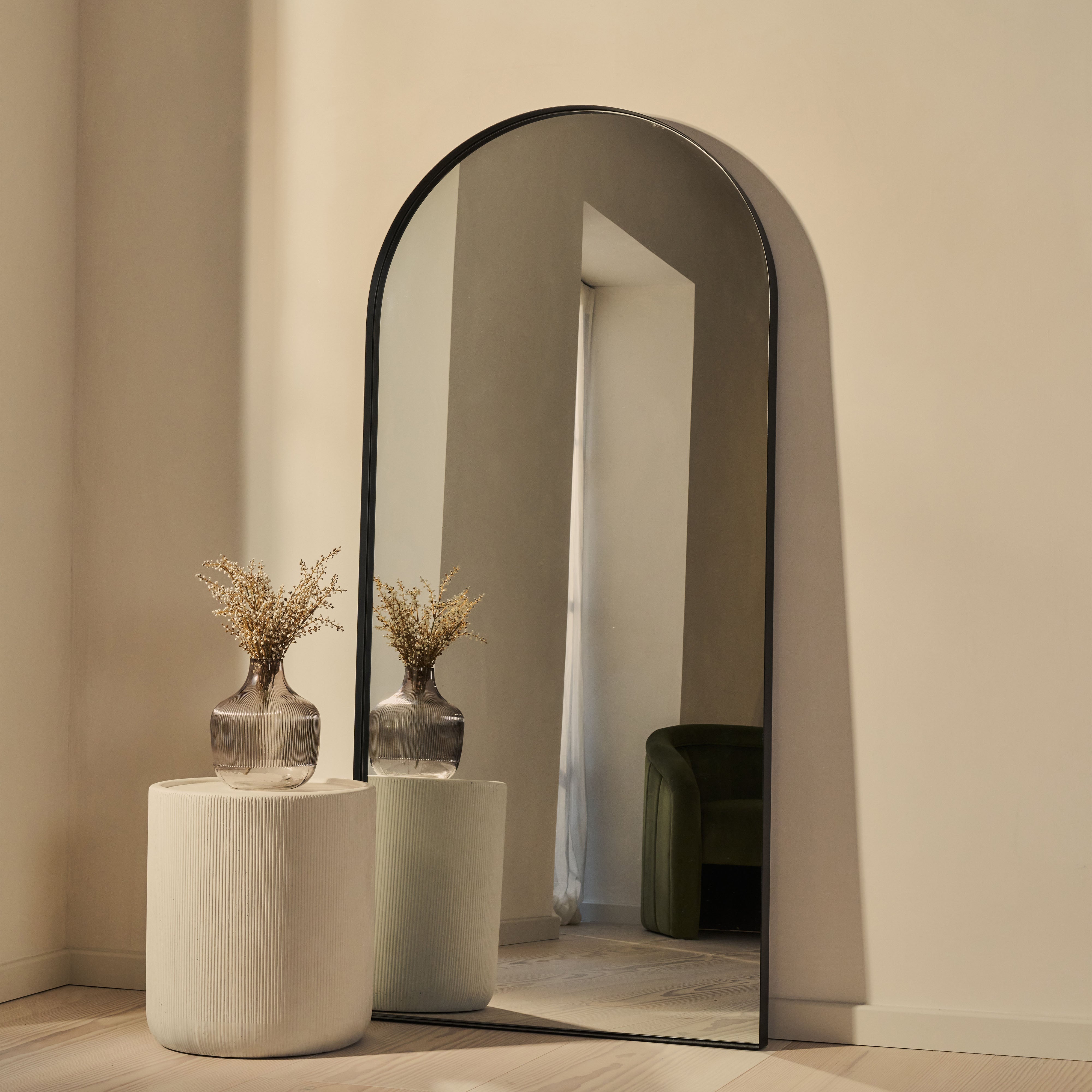 Arcus - Miroir Arqué Pleine Longueur en Métal Noir - 170 cm x 80 cm Center Kasa